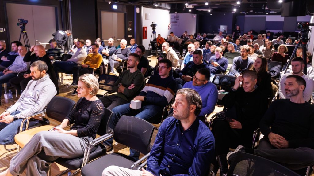 Inženjering bez sastanaka: Kako Fonoa gradi globalna porezna rješenja